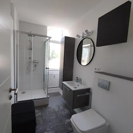 Apartment 'bright 201' Moderne, Lichtdurchflutete In Zentrum