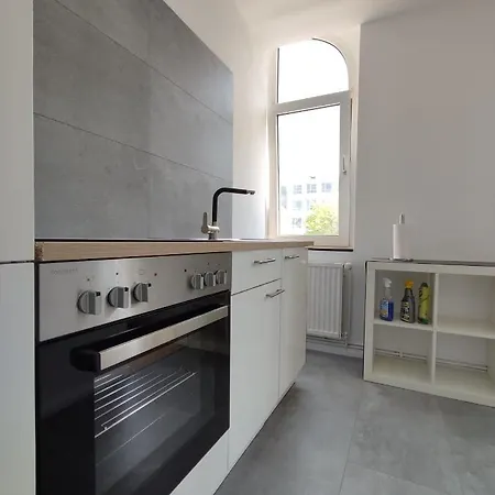 Apartment 'bright 201' Moderne, Lichtdurchflutete In Zentrum